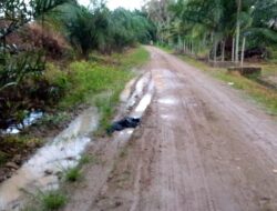 Diduga Proyek Pengerasan Jalan Desa Aleu Jamok Jadi Proyek Siluman Tanpa Plang Nama.