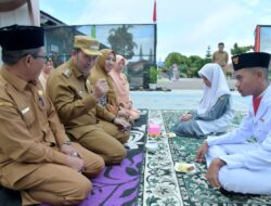 Kegiatan Khatam Al-Qur’an di SMAN 2 Timang Gajah, Pj. Bupati Dorong Kebiasaan yang Diwarisi Rasulullah SAW.
