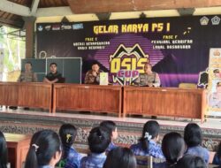 “Jum’at Curhat Menyama Braya” Kapolsek Melaya Bersama Guru dan Siswa SMA N 1 Melaya