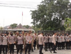 Polres Majalengka Kawal Aksi Unjuk Rasa Forum Majalengka Peduli Pemilu (FMPP).