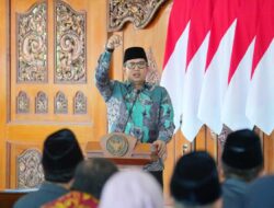 Jaga Keharmonisan di Kota Mojokerto, PJ Wali Kota Tekankan Implementasi Moderasi Beragama