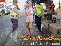 Operasi Mantap Brata Agung 2024 Melaksanakan Patroli Kamtibmas Di Pasar Rendang Wilayah Polsek Rendang