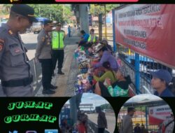Kapolsek Padangbai Dengar Keluhan Pedagang Asongan Pelabuhan Melalui Program Jumat Curhat