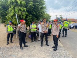 Kapolres Buleleng Selaku Kaopsres dalam Ops Mantap Brata Agung 2024 Pantau Pengamanan Kampanye Terbuka Cawapres di Desa Sumberkima