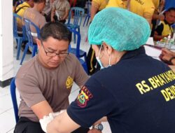 Kapolres Karangasem Pimpin Giat Rikkes Berkala Personil Polres Karangasem