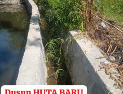 Di duga di kerjakan asal jadi,proyek drainase di dusun huta baru,desa banualuhu,kec.pagaran,kab.TAPUT menjadi sorotan warga.