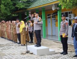 Kapolres Mesuji menjadi Irup Upacara Bendera Di SMAN 01 Simpang Pematang