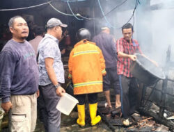 Satu Rumah Warga Sumber Jaya Ludes Terbakar