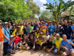 Sebelum Hadiri Rapat Paripurna di DPRD Kota Palembang, Pj Walikota Palembang Sempatkan Melihat Petugas Pasukan Kuning DLH Kota Palembang