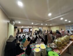Fakultas Hukum Unimal Lhokseumawe Gelar Bukber dan Santunan Anak Yatim