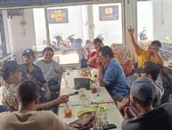 Rapat Perdana Seluruh Pengurus Perwal