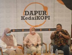 Survei Kedai Kopi, Mayoritas Masyarakat Puas Rekayasa Lalu Lintas yang di Lakukan Polri Saat Arus Mudik