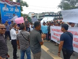 Aliansi Juru Parkir Se-Kota Medan Geruduk Kantor Walikota Medan, Desak Keuangan Dishub di Audit dan Periksa.