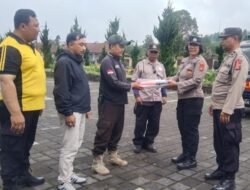 Sat Binmas Polres Tabanan Berikan Pemantapan Satpam dan Serahkan Sarana Kontak di The Bloom Garden