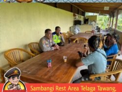 Sambangi Rest Area Telaga Tawang, Wakapolsek Sidemen Melaksanakan Program Minggu Kasih