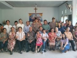 Minggu Kasih, Kapolsek Selemadeg Timur Sambangi Umat Kristiani di Desa Mambang