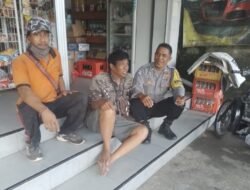 Sambangi Warga Masyarakat, Bhabinkamtibmas Polsek Tabanan Sampaikan Pesan Kamtibmas