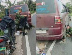 Aksi Prajurit Koramil 422-06/Sumber Jaya Serda Salimin Bantu Mobil Mogok Bikin Kagum Masyarakat