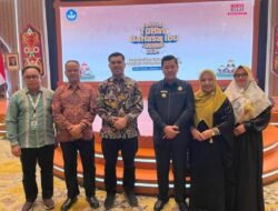 Pj. Bupati Bener Meriah terima penghargaan Dari Menteri Nadiem Makarim, Ini alasannya.