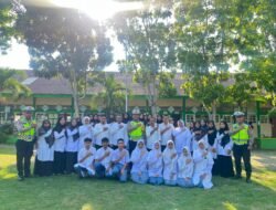 Cegah laka lantas Bagi Pelajar Sosialisasi ke Sekolah Sekolah di 17 Kecamatan Wilayah Hukum Polres Bireuen