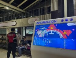 Cegah Gangguan Kamtibmas, Polisi Berseragam Lengkap Sisir Bandara Soetta