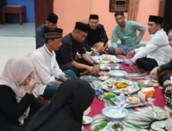 Makan Malam Bersama Ustadz KH,M Syauqi MZ di Rumah Kamri S,M  Caleg Terpilih 2024-2029