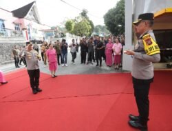Kunker ke Polres Taput, Kapolda Sumut Harap Polisi Jadi Pelopor Kebaikan
