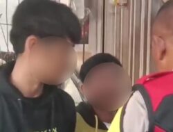 Dua Pria Diserahkan Warga ke Polisi Beli Rokok mengunakan uang palsu