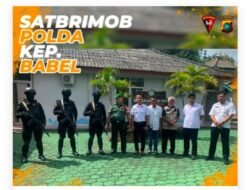 Persenel Brimob Polda Kep.Babel Sambangi Kantor Pelayanan Publik 