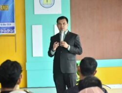 Pj. Sekda Khairmansyah Motivasi Peserta Program Sekolah Belangi Angkatan 2.