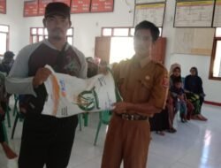 Pemeritah Pekon Argomulyo Bagikan Beras CPP Kepada 296 KPM