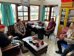 Kapolsek Kediri Bersama Camat Kediri di Dampingi Kanit Intel Melaksanakan Silaturahmi ke Pangkung Tibah