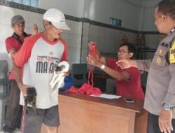 BhabinKamtibmas Desa Kesiut Amankan Vaksin Rabies Anjing dan Kucing di Desa Kesiut