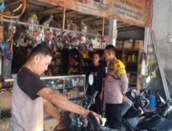 Bhabinkamtibmas Desa Abang Laksanakan Kegiatan Sambang Bersama Pemilik Usaha Bengkel di Desa Abang