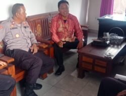 Kapolsek Kerambitan Silahturahmi dengan Perbekel desa Sembung Gede Kerambitan