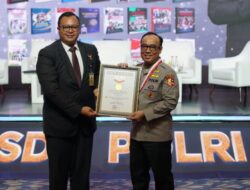 Irjen Dedy Raih Rekor MURI, Perwira Tinggi Polri Penulis Buku Terbanyak
