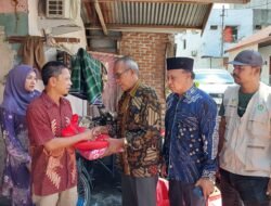 Pemko Salurkan Bantuan Masa Panik Pada Para Korban Kebakaran