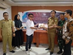 Sah… Muda mudi desa pantai makmur mendominasi pelantikan petugas pantarlih pemilihan gubernur dan wakil gubernur Jawa Barat, bupati dan wakil bupati kabupaten Bekasi.