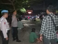 Kapolsek Tabanan Pimpin Pengamanan Pementasan Wayang Kulit Cenk Blong