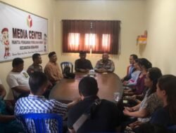 Minggu Kasih Kapolsek Bebandem Bersama Anggota Panwascam Bebandem, Desa Bebandem, Kecamatan Bebandem.