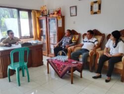 Bhabinkamtibmas Desa Labasari, Sambangi Kantor Desa dan Sampaikan Pesan Kamtibmas