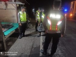 Patroli Polsek Rendang Wujudkan Situasi Kamtibmas Tetap Kondusif di Wilayah Kec. Rendang