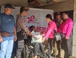 Menyambut HUT Bhayangkara Ke-78 Bhayangkari Polsek Sidemen Bagikan Paket Sembako Kepada Warga Kurang Mampu