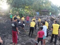 Kegiatan Bakti Sosial Bersih-Bersih Pantai dan Pelepasliaran Tukik di Kurma Asih, Desa Perancak, dalam Rangka Hari Bhayangkara ke-78 Tahun 2024