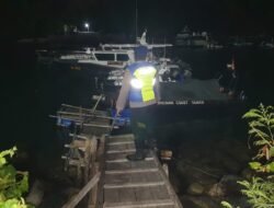 Satuan Polairud Blue Light Patrol Menjaga Harkamtibmas di Kawasan Obyek Wisata Padangbai