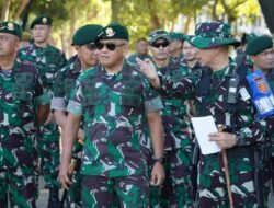 Pangkostrad dan Pangdivif 2 Kostrad Terima Brivet Kehormatan Astros Yonarmed 1/AY Kostrad