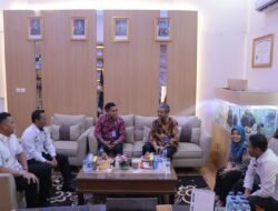 Tinjau Program Kampung Bersinar Lapas Pemuda Tangerang, Kepala BNNP Banten Beri Semangat Bersinar Kepada Warga Binaan