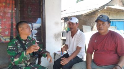 Komsos Dengan Ketua RT Babinsa Koramil 01/Negara Sertu Sarwo eddy Himbau Kamtibmas