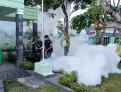 Memasuki Musim Panca Roba, Kodim 1617/Jembrana Antisipasi DBD, Gencarkan Fogging