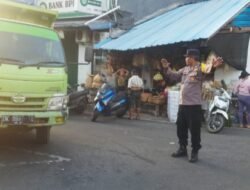 Peduli Keselamatan Di Jalan Raya, Personil Polsek Abang Lakukan Gatur Lalin